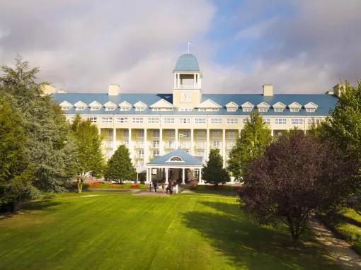 Disney's Newport Bay Club