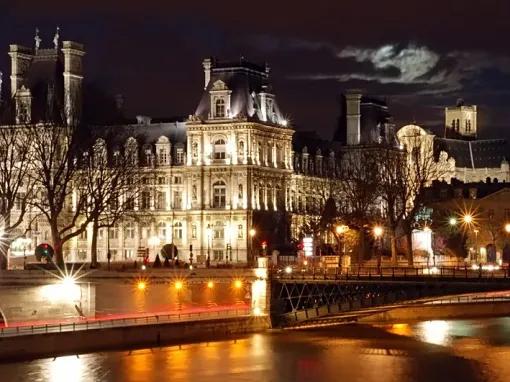 River Seine Sightseeing Cruise and the Paris Illuminations 