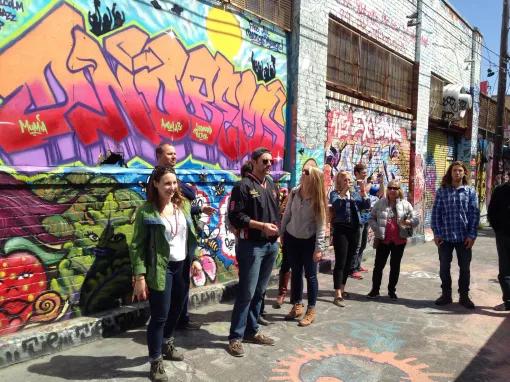 Flavours and Murals of the Mission - Small Group Tour