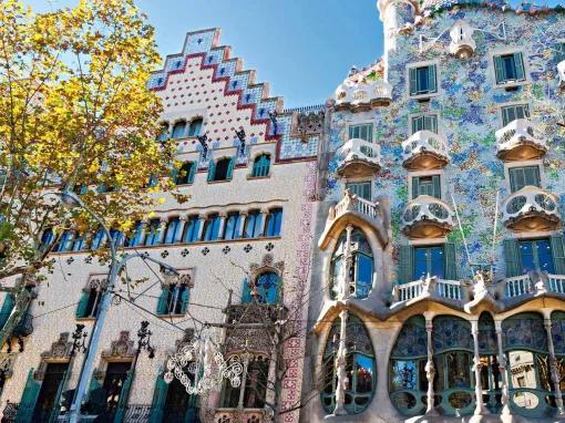 Hop-On Hop-Off Barcelona City Tour