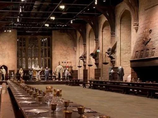 Warner Bros. Studio Tour + 4-hour Hop-On Hop-Off London Bus Tour