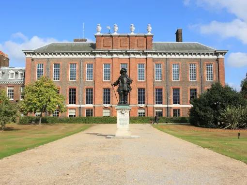 Three Palace Royal Pass