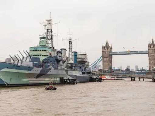 London In a Day: Tower of London, Westminster Abbey & Changing of the Guard