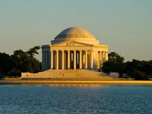 Washington Monuments by Moonlight Night Tour