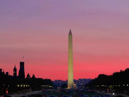 Washington Monuments by Moonlight Night Tour