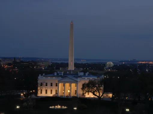 Washington Monuments by Moonlight Night Tour