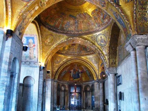 Original Venice Walking Tour with Skip-the-line Entrance to St Mark’s Basilica 