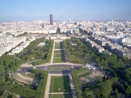 Paris Seinorama - Skip the Line Eiffel Tower Visit, Paris City Tour and Seine Cruise