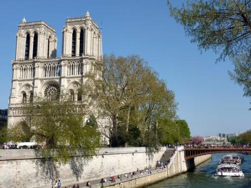 Paris Seinorama - Skip the Line Eiffel Tower Visit, Paris City Tour and Seine Cruise