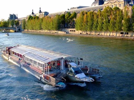 Paris Sightseeing Cruise