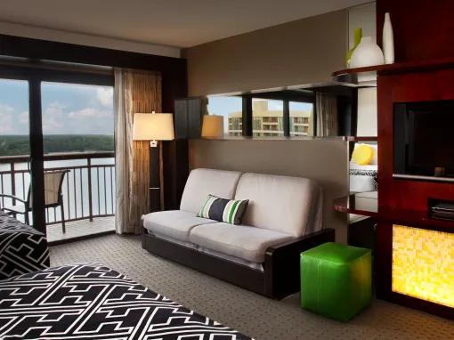 Standard Room - Atrium Club Level