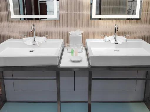 Standard Room - Atrium Club Level