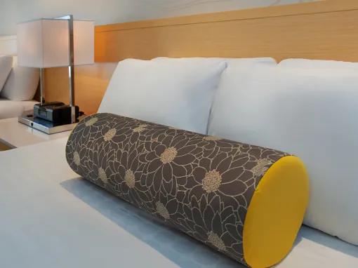 Bay Lake View - 2 Bedroom Suite - Club Level