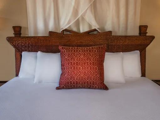 Savanna Room - Club Level Access