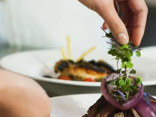 San Francisco Helicopter Tour with Sunset Dinner Cruise