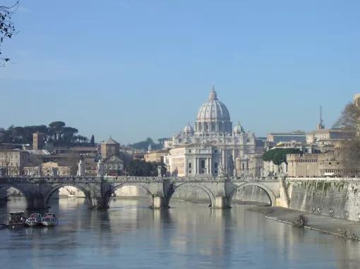 Skip the line Vatican Museums & Imperial Rome Combo Tour