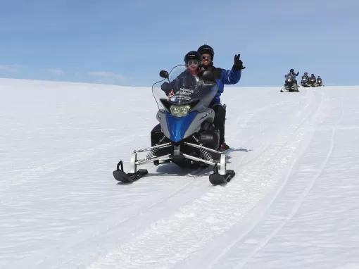 Golden Circle & Glacier Snowmobiling