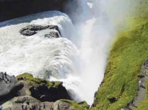 The Golden Circle Classic - Gullfoss, Geysir and Thingvellir