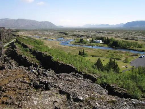 The Golden Circle Classic - Gullfoss, Geysir and Thingvellir