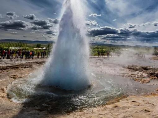 The Golden Circle Classic - Gullfoss, Geysir and Thingvellir