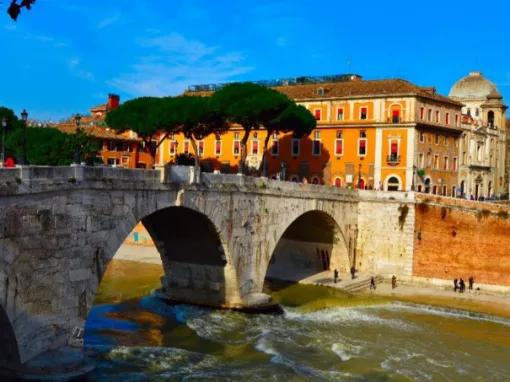 Trastevere: Trends and Tradition - Small Group Walking Tour