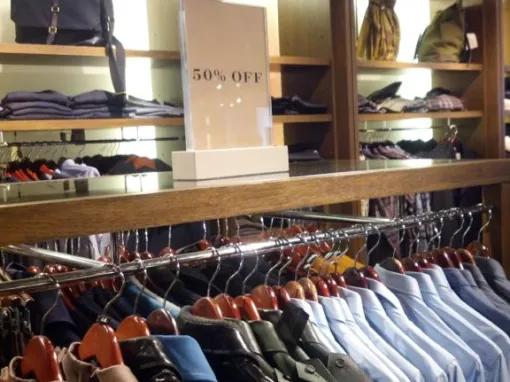 Woodbury Common Premium Outlets Shopping Tour