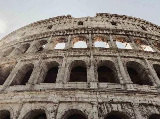 Premium Colosseum Tour with Roman Forum & Palatine Hill