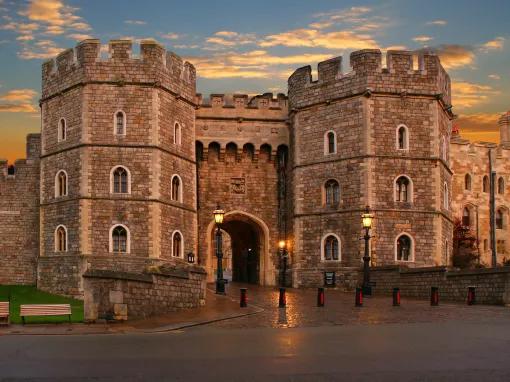 Buckingham Palace Tickets and Windsor Castle Tour