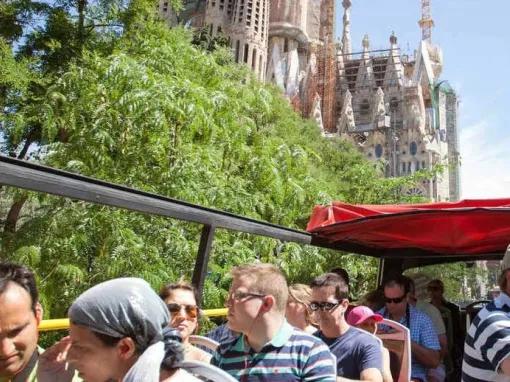 Hop-on Hop-off Barcelona City Tour