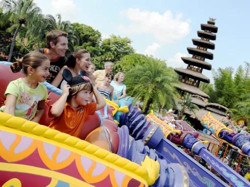 Family on The Magic Carpets of Aladdin at Magic Kingdom