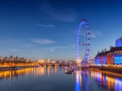 London Eye, Country Hall and River Thames at night