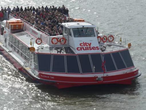 River Thames Hop-on Hop-off Sightseeing Cruise