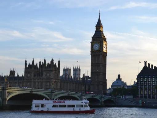 Thames River Evening Cruise