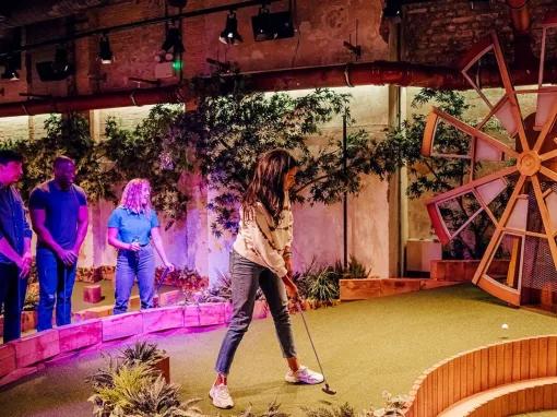 Crazy Golf, Drinks and Street Food for Two at Swingers London