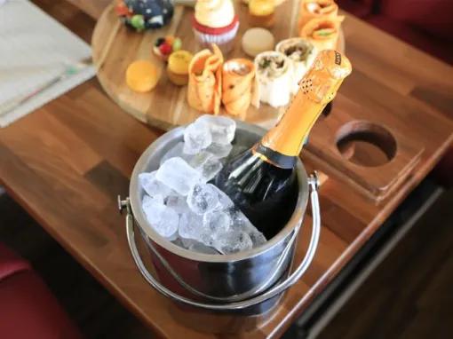 Afternoon Tea Bus with Panoramic Tour of London