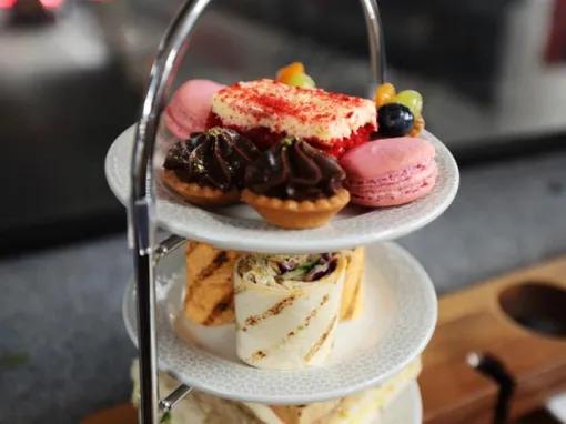 Afternoon Tea Bus with Panoramic Tour of London