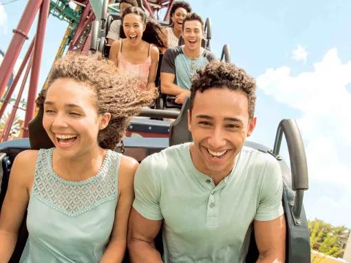 Couple on Cobras Curse at Busch Gardens Tampa Bay