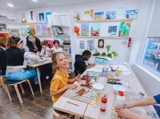 Children's Two Hour Art Workshop with Art-K Gift Experience Voucher