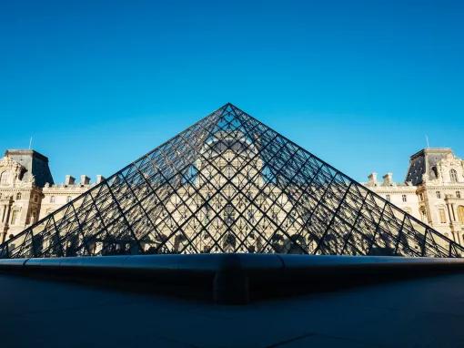Glass pyramid covering the entrance to the Louvre Museum in Paris