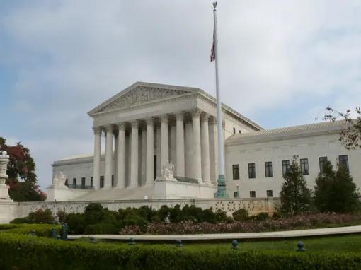 Mall & Monuments by Electric Car