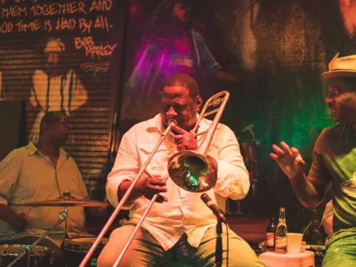 Total New Orleans Tour: Food, Cocktails & Jazz