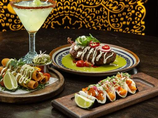 Self-guided Finger Licking Foodie Tour - Tivoli Village