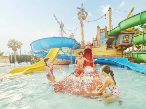 Children playing at Costa Caribe Water Park, PortAventura World