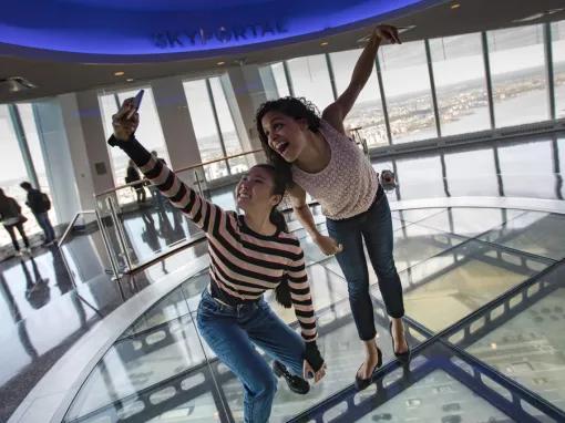 Girls taking selfies at the One World Observatory