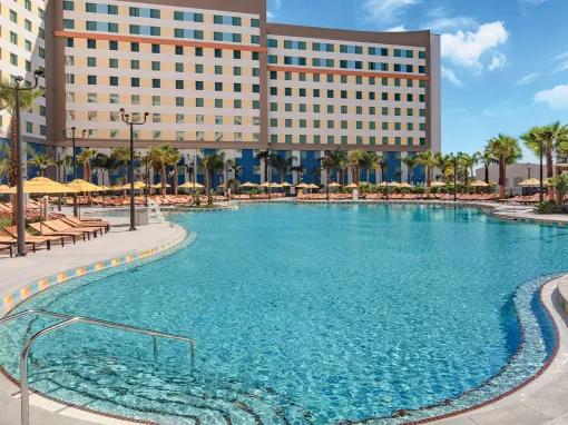 Endless Summer – Dockside