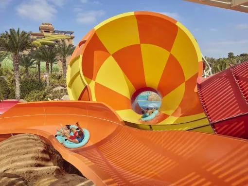 Splashers Lagoon Swirl water slide at Aquaventure Dubai