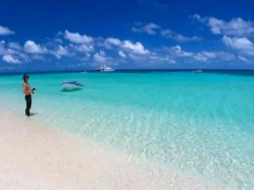 Luxury Ocean Spirit Cruise to Michaelmas Cay