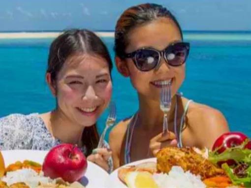 Luxury Ocean Spirit Cruise to Michaelmas Cay