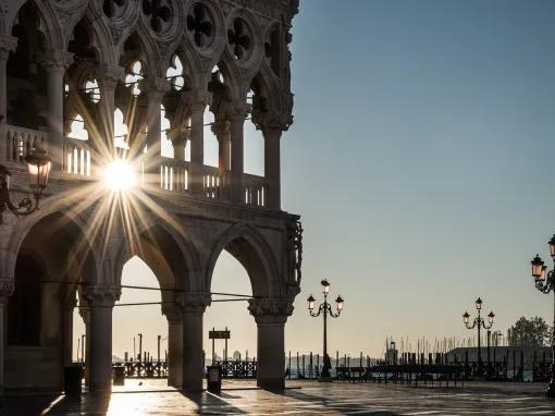 VIP Semi Private Venice Walking