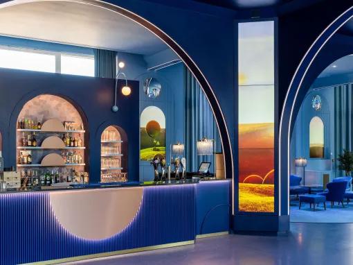 Grand Magic Hotel Bar